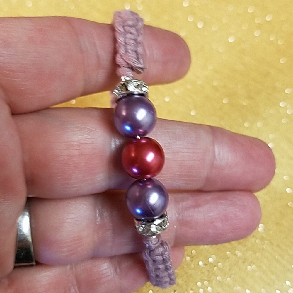 Macrame Bracelets - Picture 5 of 6